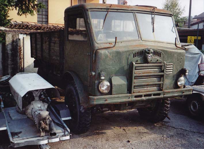 lancia-cl-51_dx.jpg