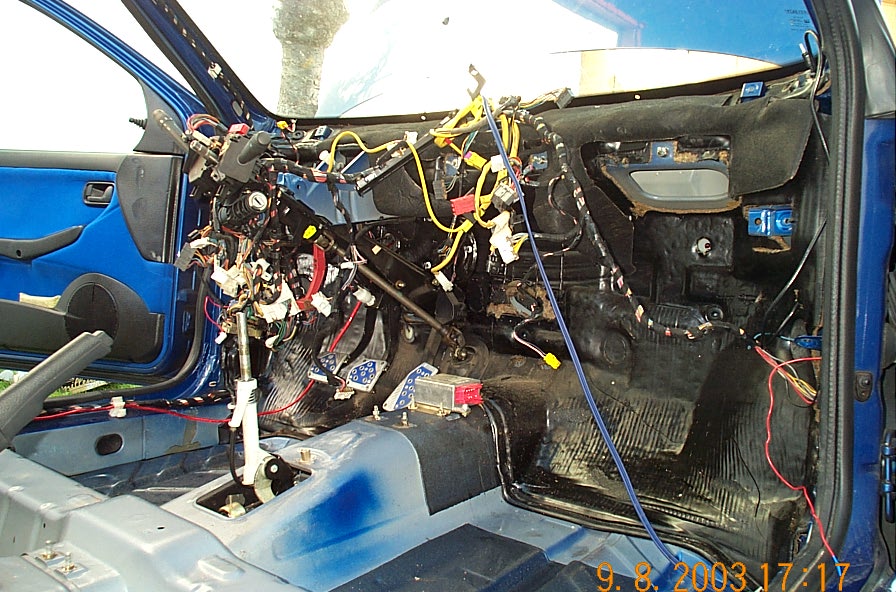 punto 2003 004.jpg