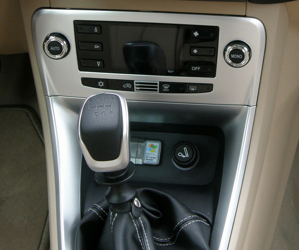 hr_82722.jpg