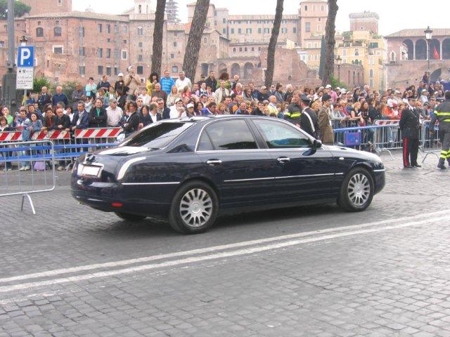 forum romanum 2 juni 2007.jpg