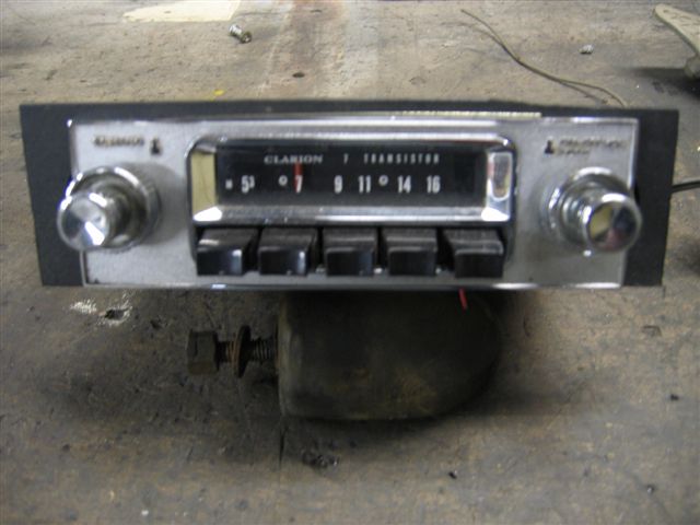 radio lancia 001.jpg