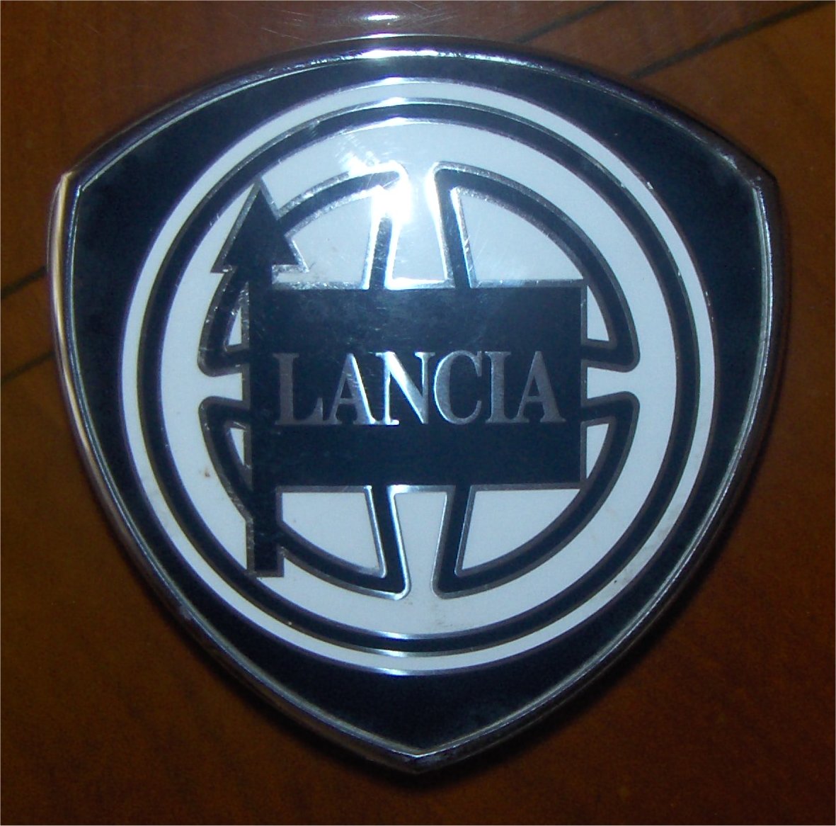 logo.jpg
