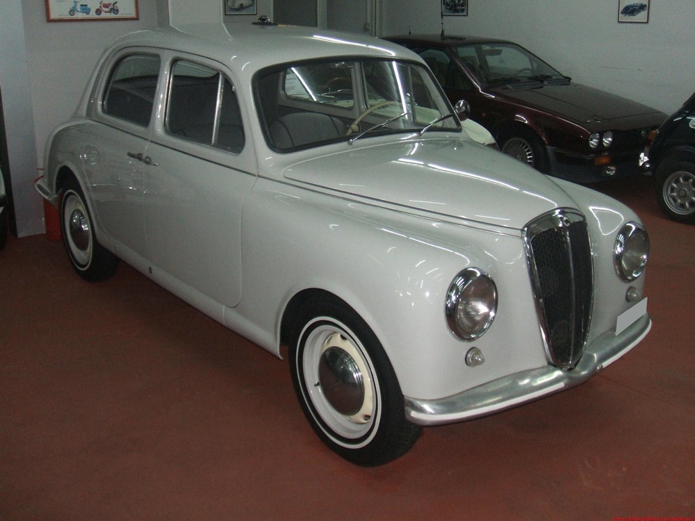 1952.jpg
