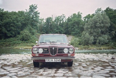t001-002.jpg