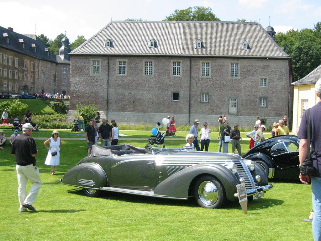 schloss dyck 2007 002 (large).jpg