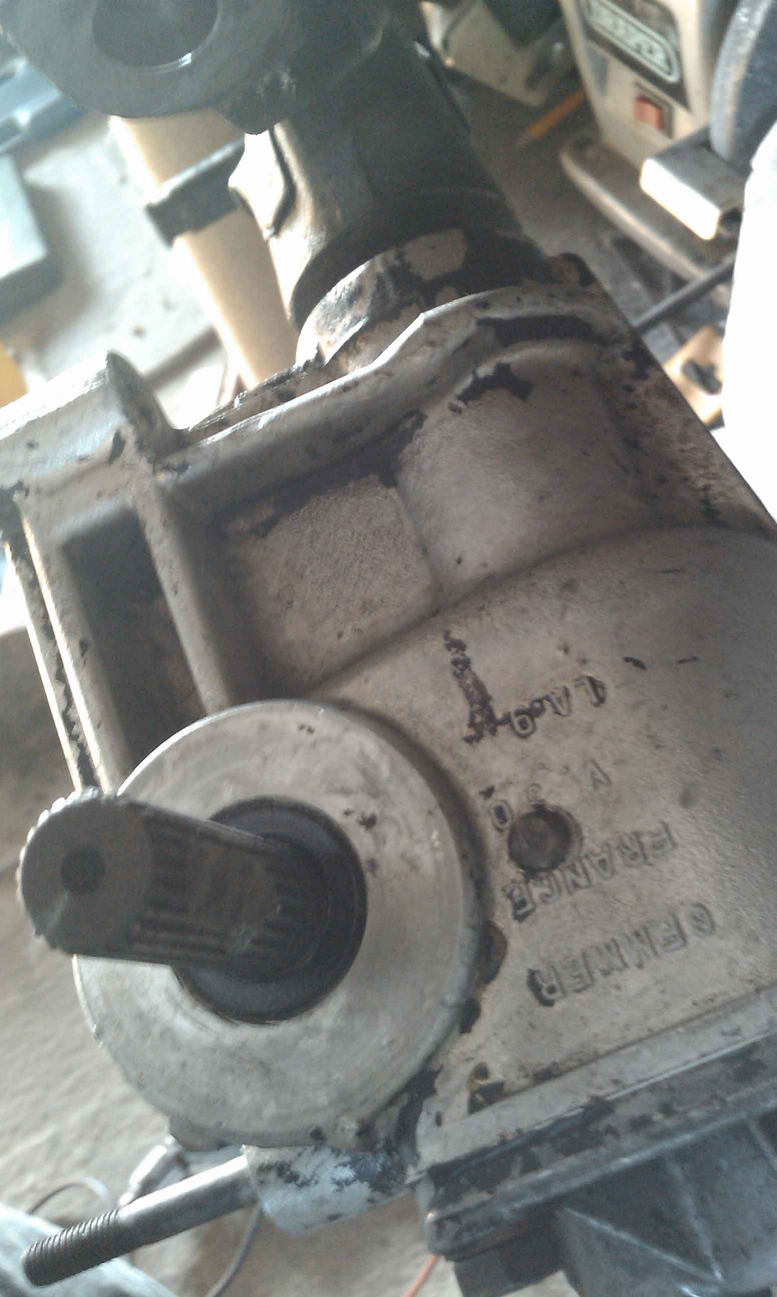 steering-box-centre-lowres.jpg