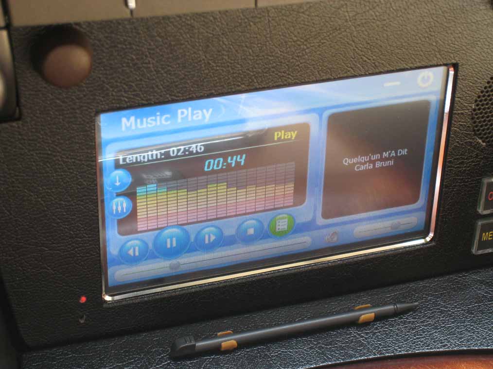19 mp3 player.jpg