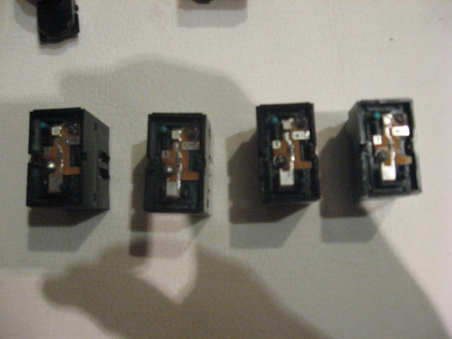 tasti vetri elettrici 003.jpg