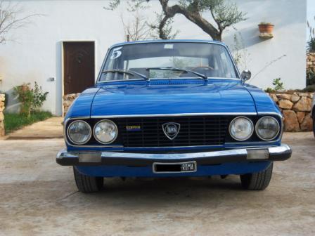 lancia 2000 - fronte compressa.jpg