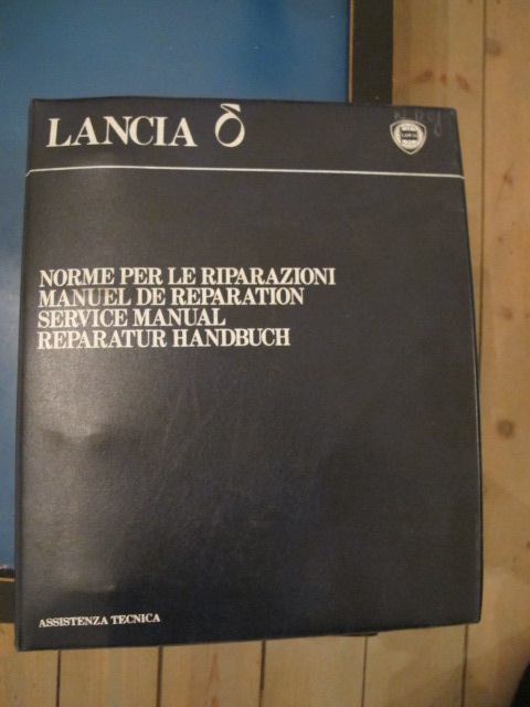 lancia delta manual 0.jpg