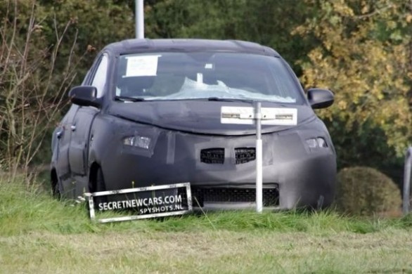 lancia-ypsilon.jpg