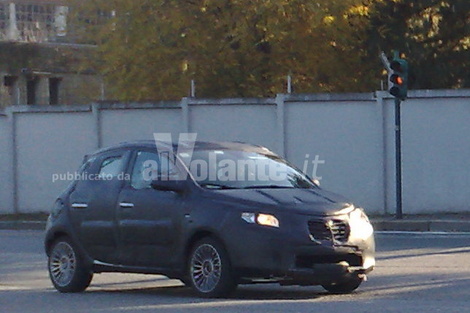 lancia_ypsilon_spy_11_2010_03.jpg