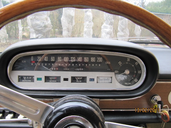 5img-1297606230.jpg