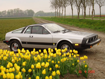 lancia%20(46)%20scorpion%20jarno%20rechts%20voor%20bollen.jpg