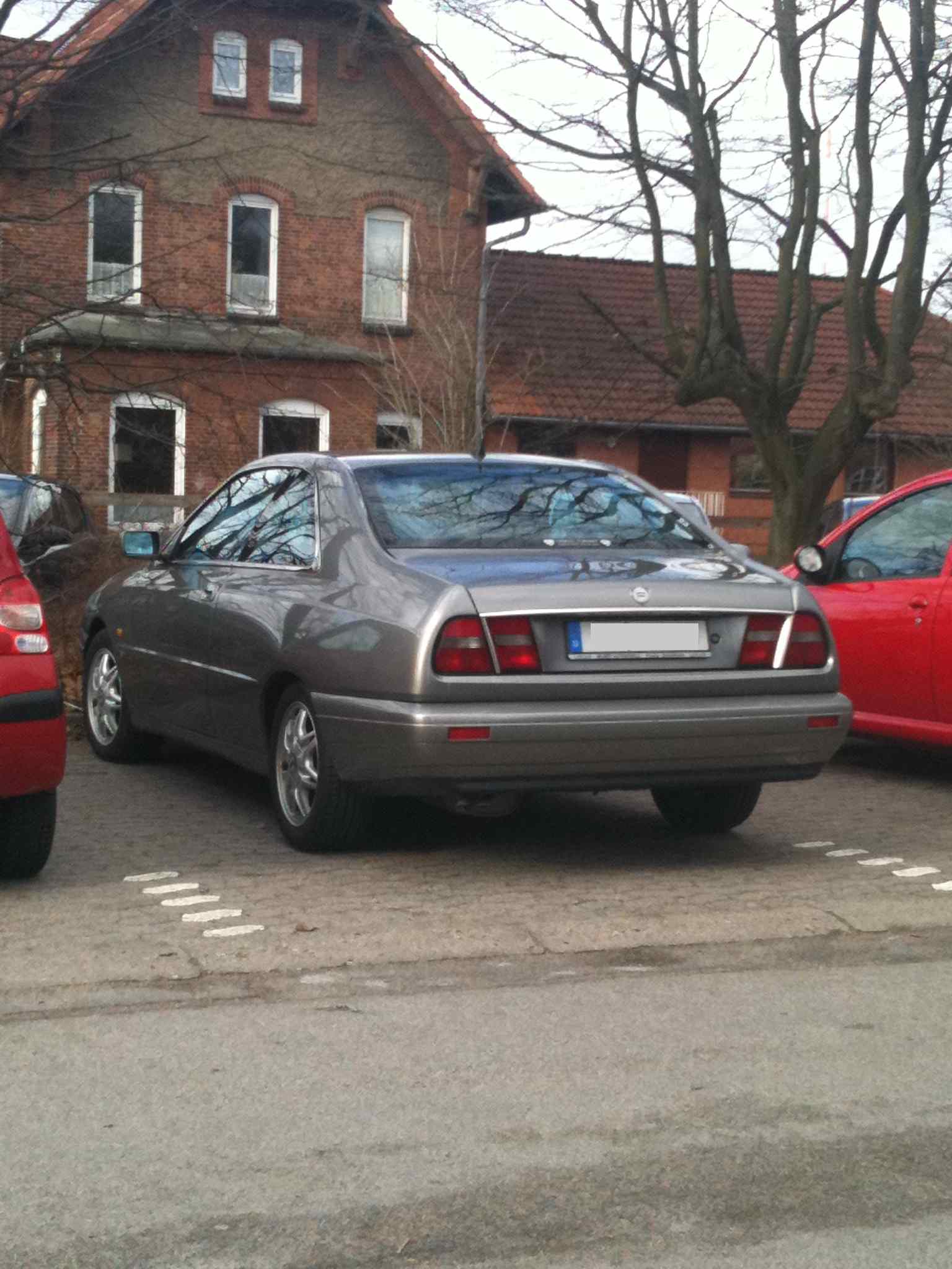 kc grau.jpg