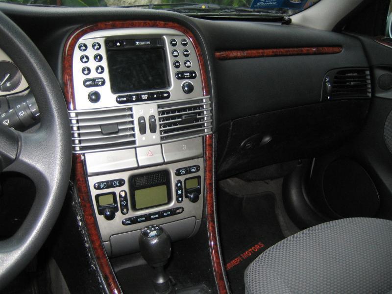 auto-93535_1277054092_72_annuncio.jpg