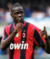 balotelli rossoneo.png