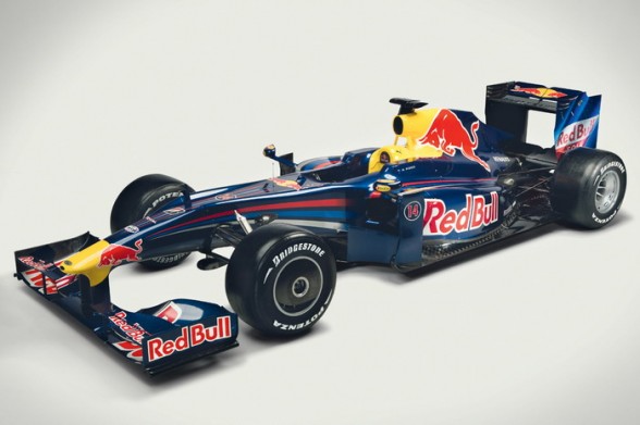 2009-red-bull-racing-rb5-f1-front-angle-picture-588x391.jpg