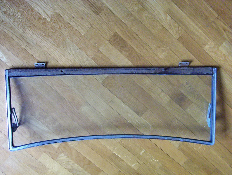 parabrezza lancia augusta_04.jpg