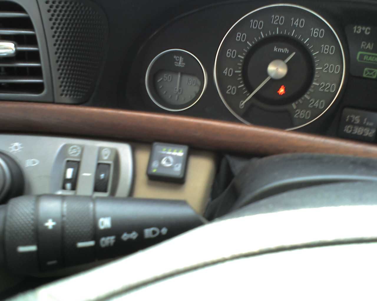 25-02-09_1224-ok.jpg