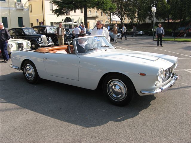 volpago flaminia convertibile milano.jpg