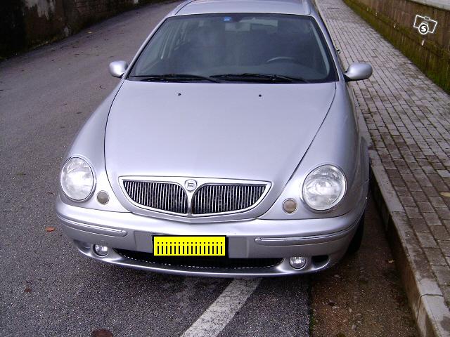 lancia-lybra-1-9jtd-sw-salerno-campania-20110317105924.jpg