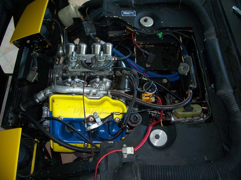 xsml engine compartment_02.jpg
