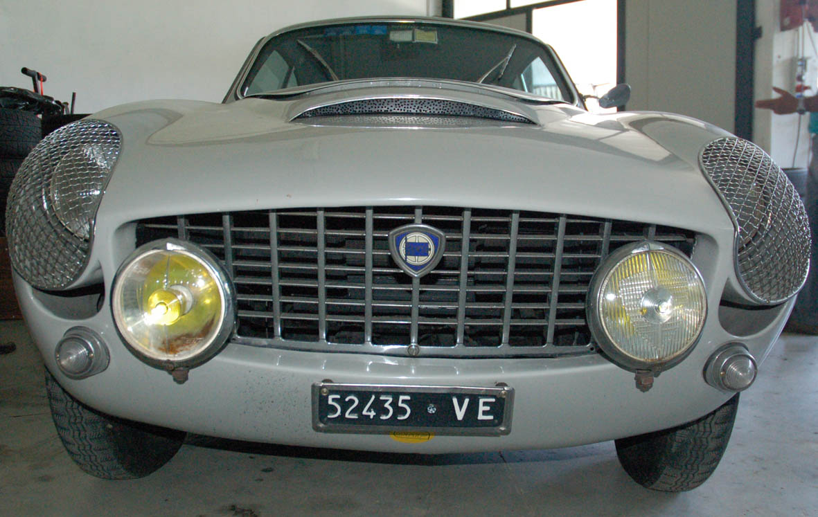 aurelia b20 strana 6.jpg