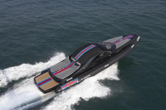 lancia-powerboat-2.jpg