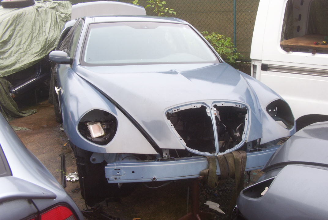 lancia thesis , 2x schlachter 001.jpg