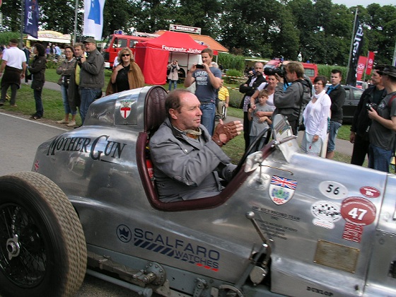 p1013181klein.jpg