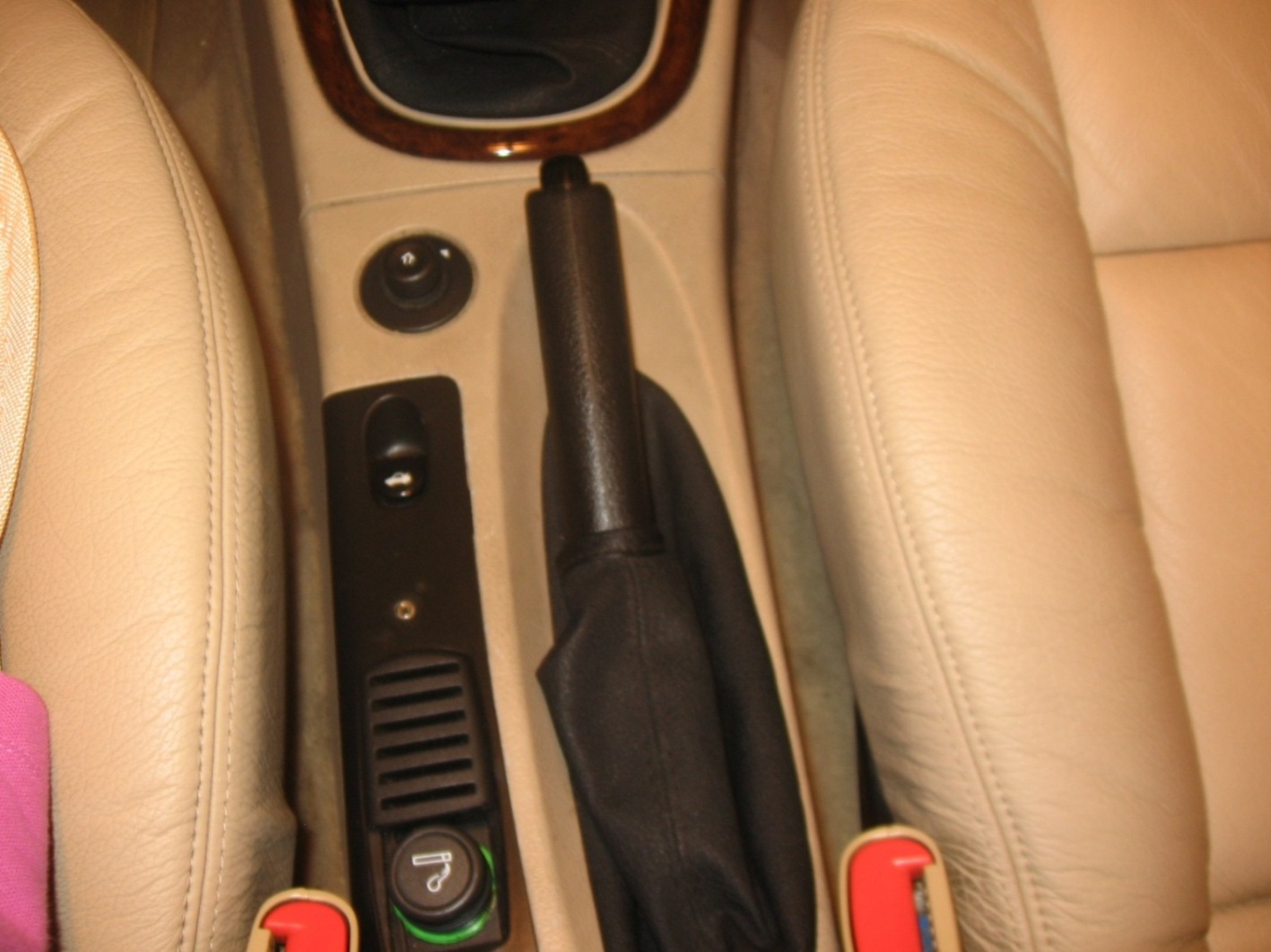 aux 003.jpg