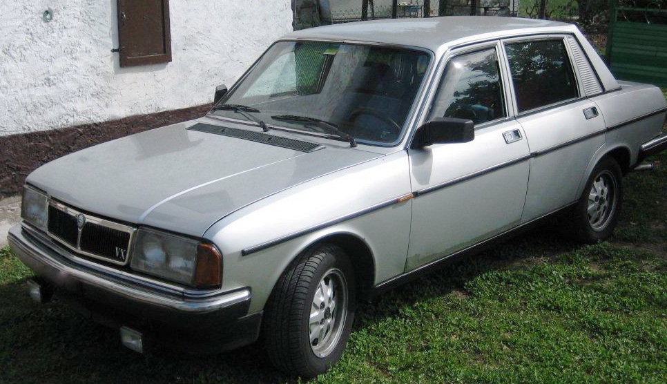 trevi vx 1982 (2).jpg