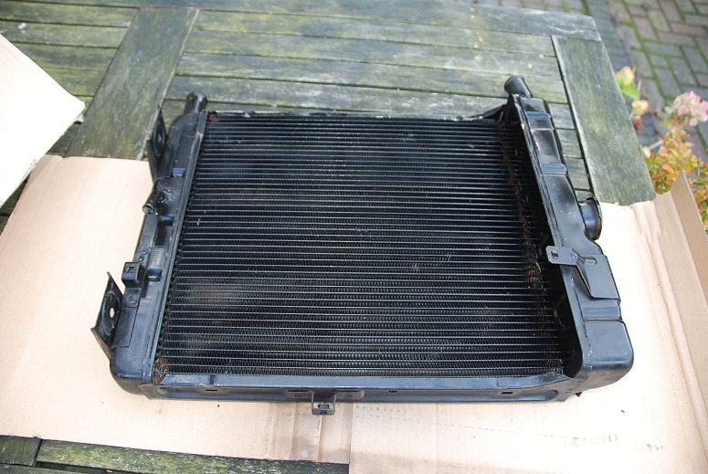 radiatore fulvia berlina 002.jpg