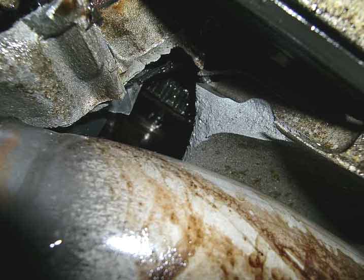 blick von unten in den fünften zylinder.jpg