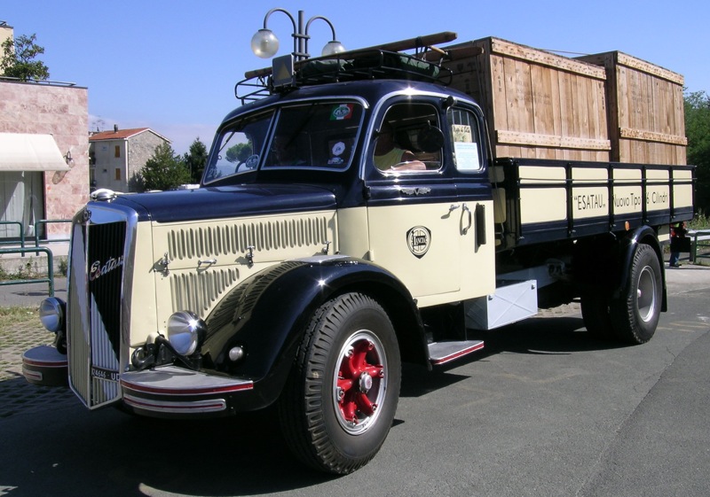 864c.jpg