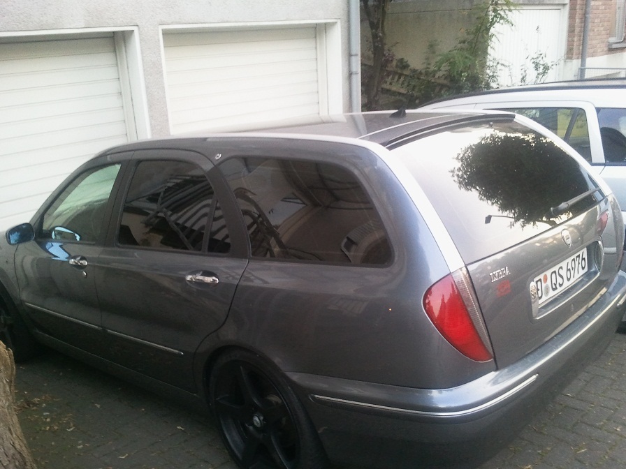 2011-09-27 19.01.00.jpg