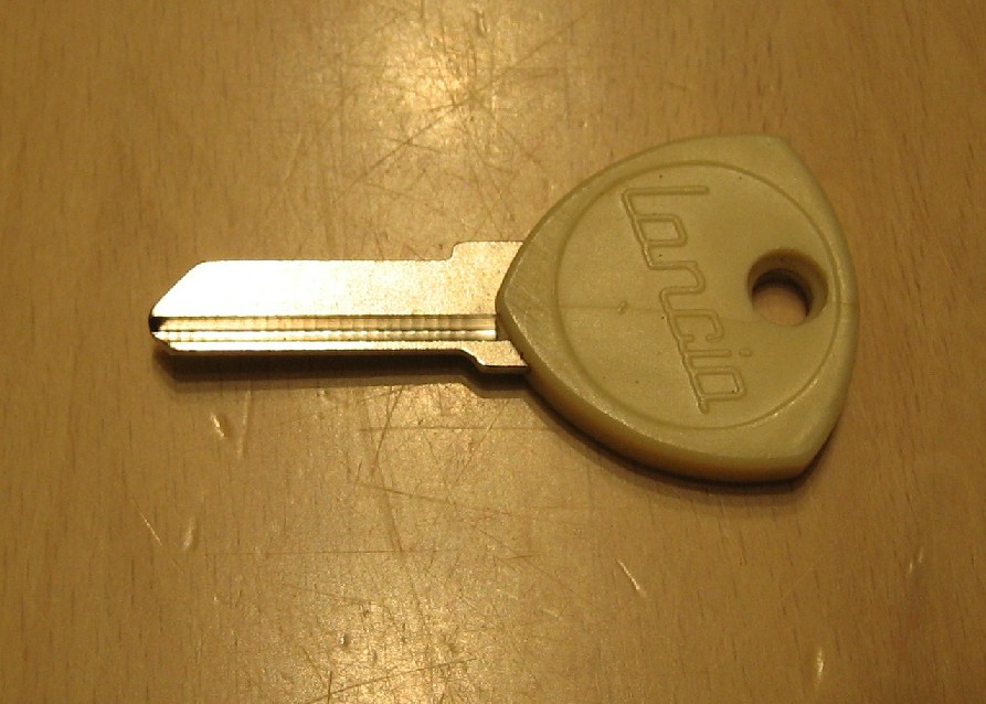 chiavebianca1.jpg