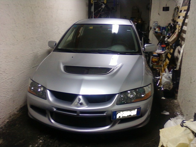 mitsubishi evo 8.jpg