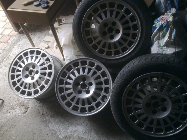25102011477.jpg