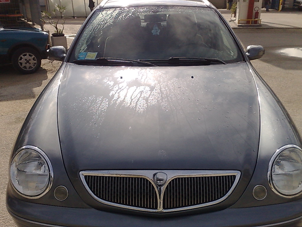27102011686.jpg