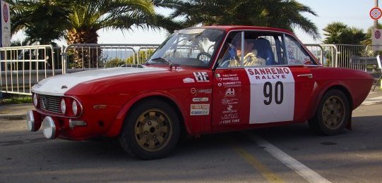 164573_183205921697311_100000237134355_591338_941773_n.jpg