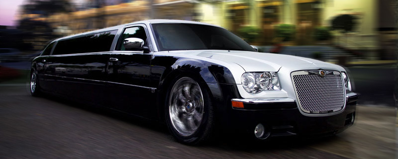 chrysler_300_limo.jpg
