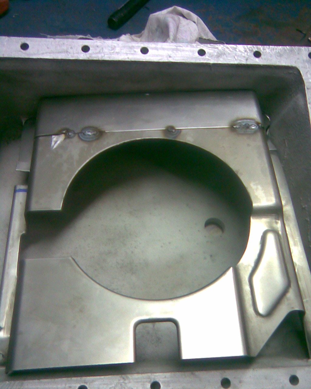 afb003.jpg