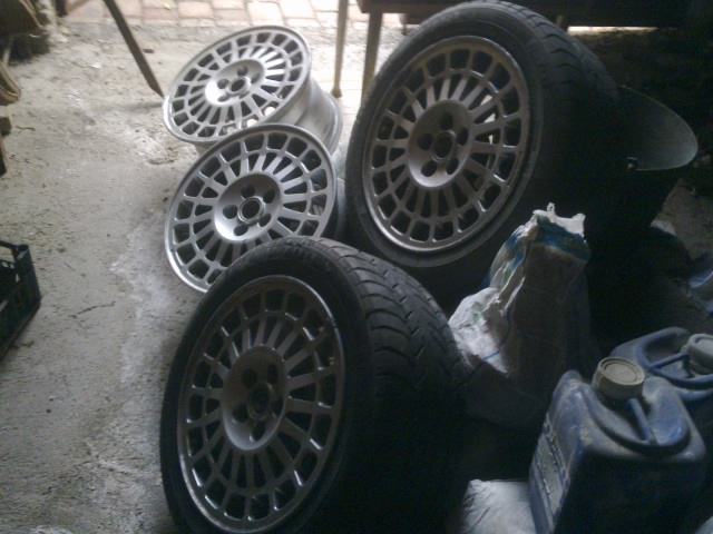 25102011478.jpg