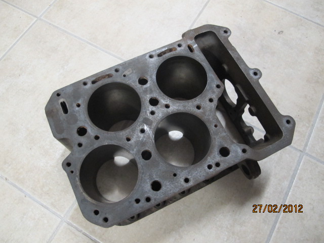 blocco cilindri (1).jpg