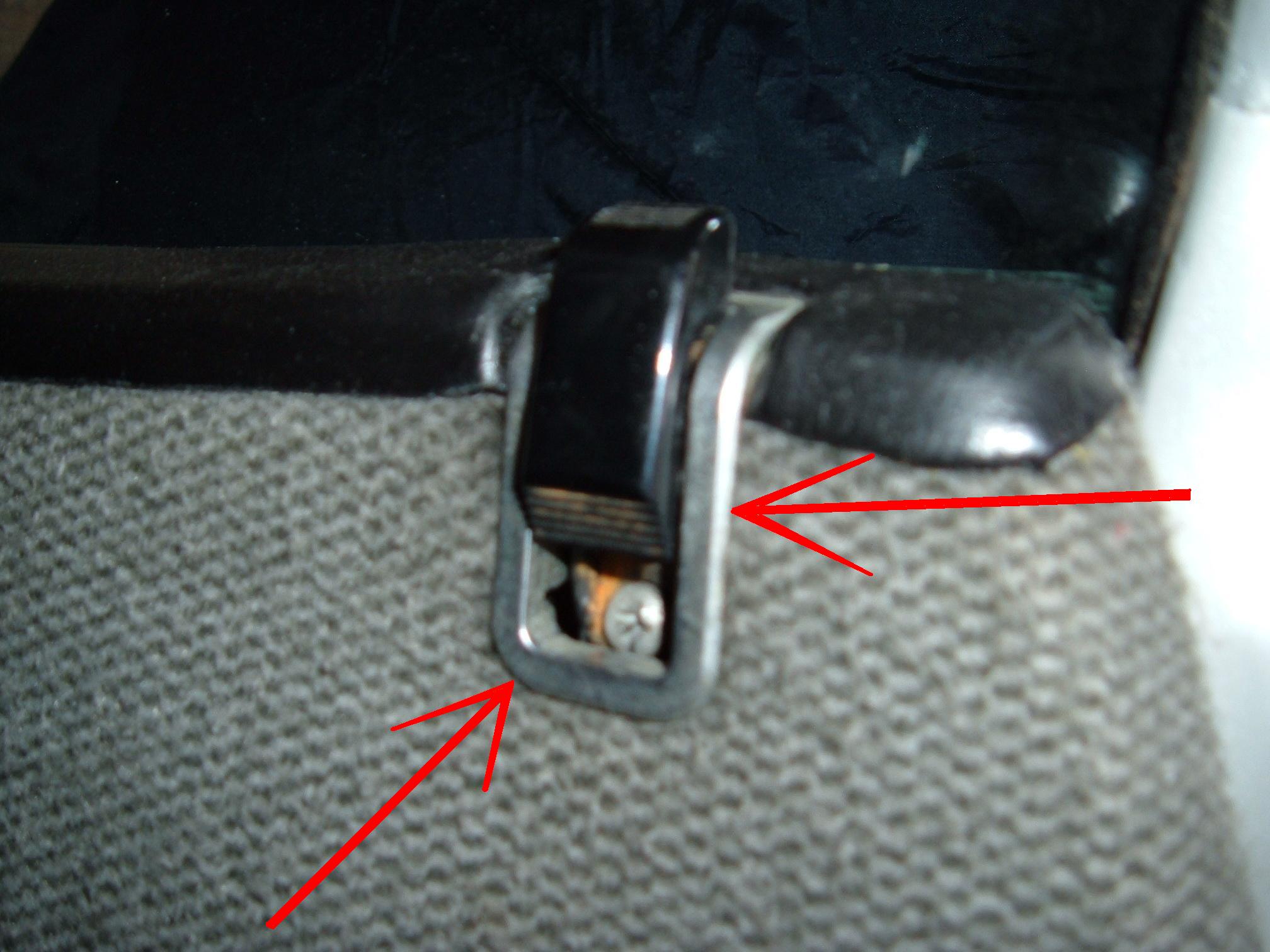 cornice pulsante porta.jpg