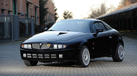 lancia_hyena_01.jpg