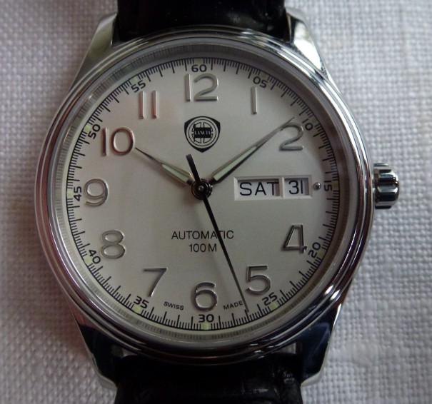 lancia_uhr_01.jpg