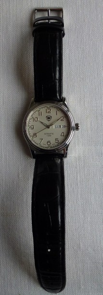 lancia_uhr_02.jpg